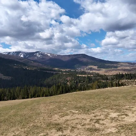 там де добре Rostoka (Transcarpathia)